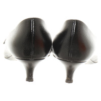 Hermès Pumps/Peeptoes Patent leather in Black