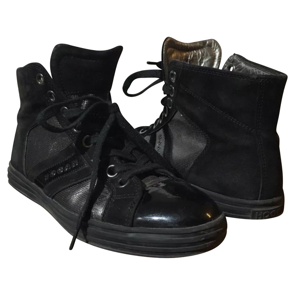 Hogan Sneakers aus Wildleder in Schwarz