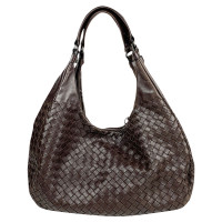 Bottega Veneta Campana Bag Hobo Medium 34cm aus Leder in Braun