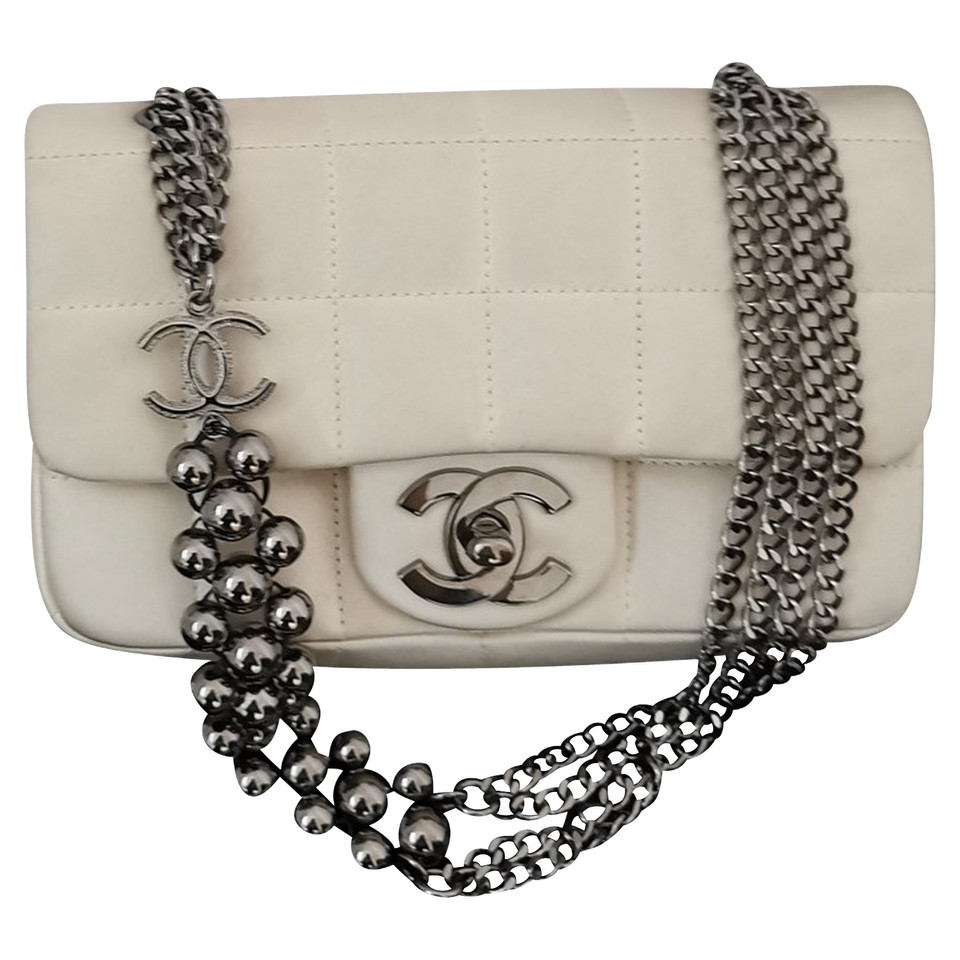 Chanel Classic Flap Bag Mini Rectangle Zijde in Crème