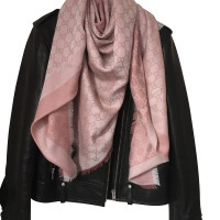 Gucci Scarf/Shawl Wool in Pink