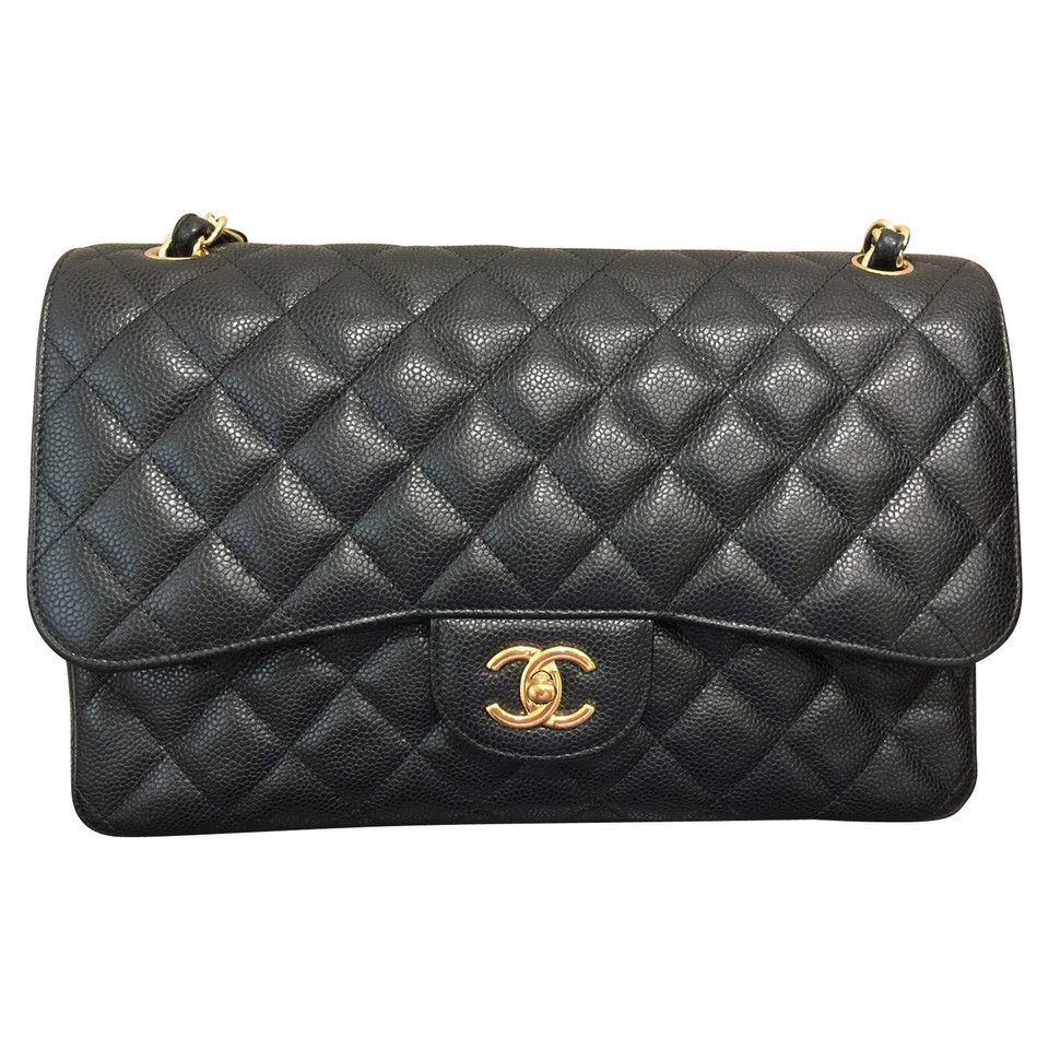 Chanel "Jumbo Flap Bag" made of caviar leather