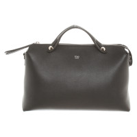 Fendi By The Way Bag Medium 27cm aus Leder in Schwarz