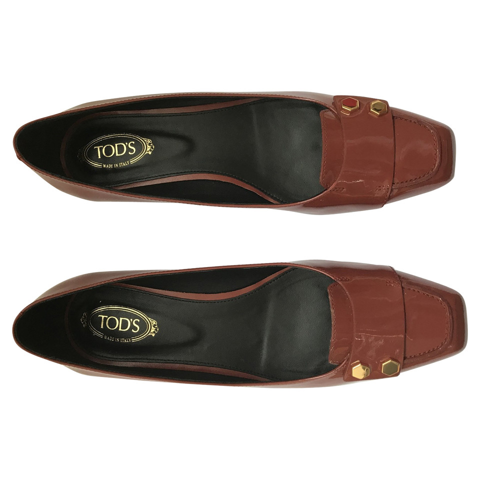 Tod's Slippers/Ballerinas Patent leather in Bordeaux