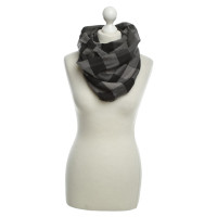 Burberry Scarf in grey