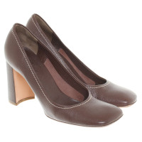 Prada pumps in brown