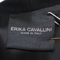 Erika Cavallini Bedek in zwart