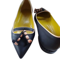 Pollini Slipper/Ballerinas aus Leder in Schwarz