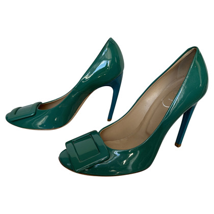 Roger Vivier Pumps/Peeptoes Lakleer in Petrol