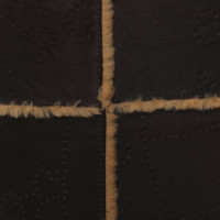 Escada Jacke/Mantel aus Pelz in Braun