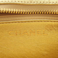 Chanel clutch dorato