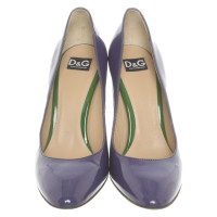 Dolce & Gabbana Pumps/Peeptoes Lakleer in Violet