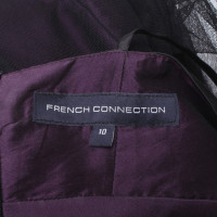 French Connection Tüllkleid in Schwarz/ Violett