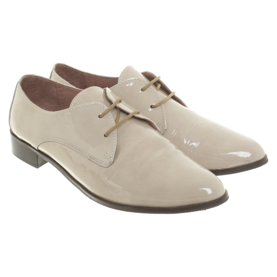 St. Emile Lace-up shoes in beige