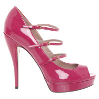 Gucci Pumps/Peeptoes Patent leather in Pink