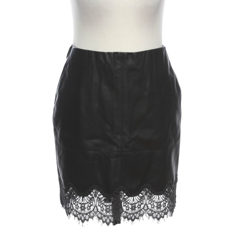 Patrizia Pepe Skirt in Black