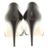 Marc Cain pumps in black and white