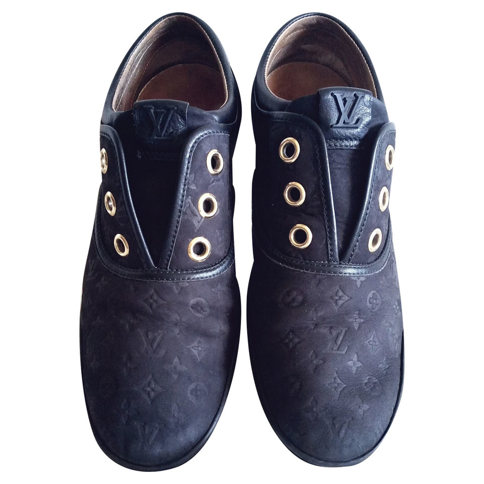 Louis Vuitton Sneaker in Pelle scamosciata in Nero