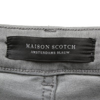 Maison Scotch Jeans in Grau