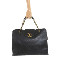Chanel Reisetasche aus Leder in Schwarz