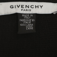 Givenchy Loopschal mit Rosen-Applikation