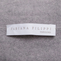 Fabiana Filippi Maglione in grigio