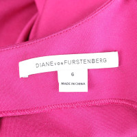 Diane Von Furstenberg Kleid aus Jersey in Fuchsia