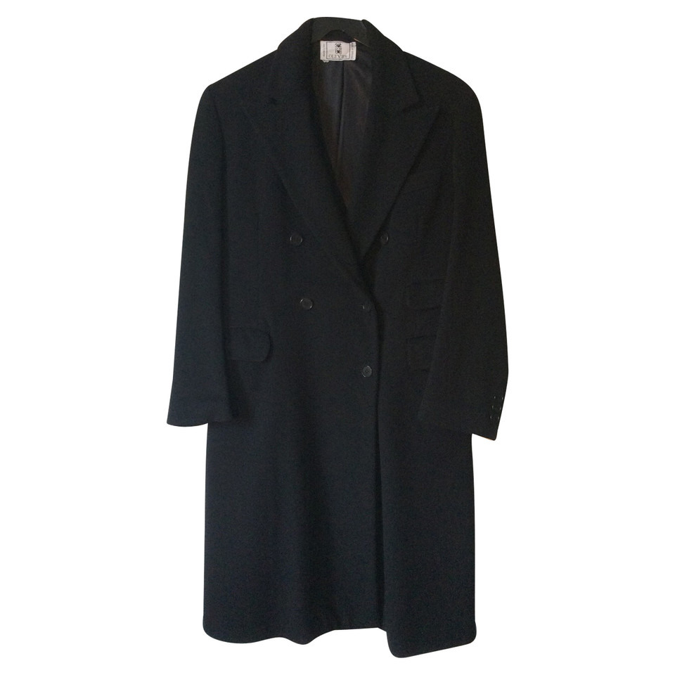 Valentino Garavani Winter coat in black