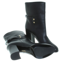 Dolce & Gabbana Black ankle boots with studs