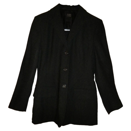 Toni Gard Suit in Black