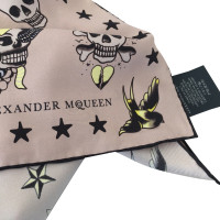 Alexander McQueen Tuch mit Skull-Motiven