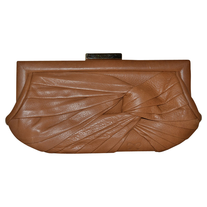 Anya Hindmarch clutch in pelle