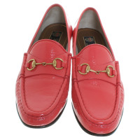 Gucci Loafer in coral red
