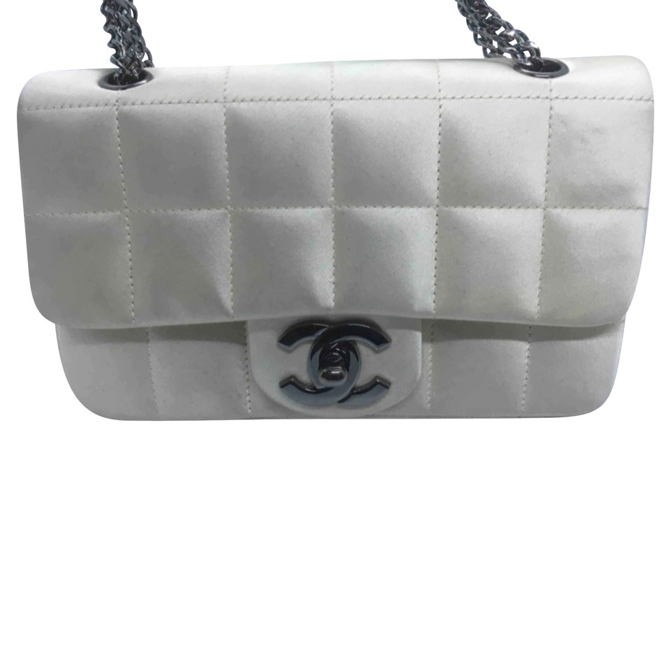 Chanel Classic Flap Bag Mini Rectangle in Seta in Crema