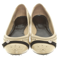 Tod's Slippers/Ballerinas Patent leather in Beige