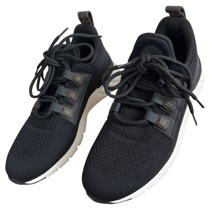 Louis Vuitton Trainers in Black