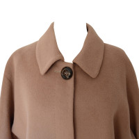 Chloé Coat in the oversize style