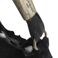 Yves Saint Laurent Schultertasche aus Wildleder