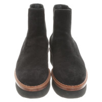 Tod's Boots Suede in Black