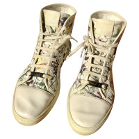Gucci Sneakers aus Baumwolle in Beige