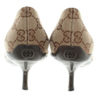 Gucci pumps made of canvas with logo pattern