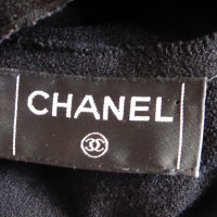 Chanel Top mit Kettenapplikation