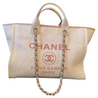 Chanel Deauville Medium Tote aus Canvas in Rosa / Pink