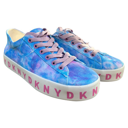 Donna Karan Sneakers in Blau
