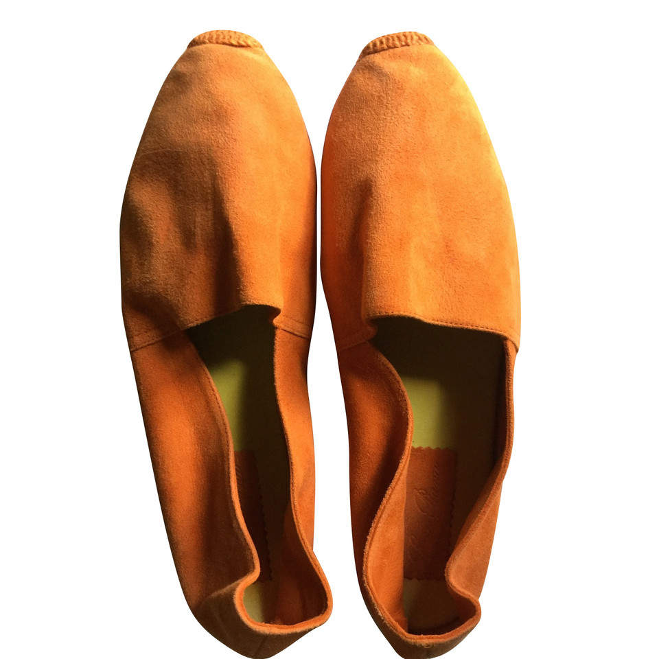 Loro Piana Chaussons/Ballerines en Cuir en Orange