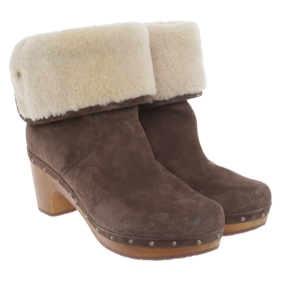 Ugg Australia Ankle boots in brown