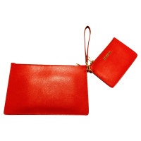 Moschino Love Handtasche aus Leder in Rot