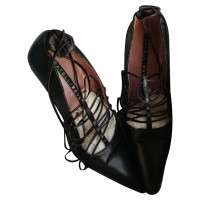 Fratelli Rossetti Pumps/Peeptoes Leather in Black