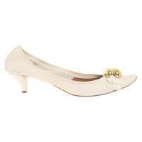 Chloé Pumps/Peeptoes Leer in Crème