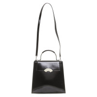 Karl Lagerfeld Handtasche aus Lackleder in Schwarz